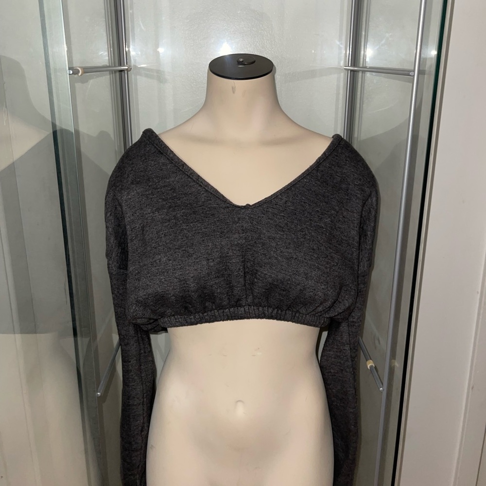 Pretty Little Thing Dark Grey Cropped Off The Shoulder Sweater